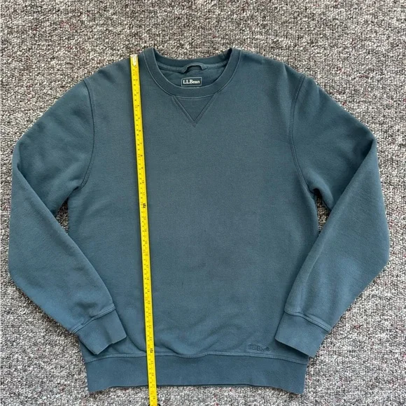 L.L. Bean Men's Vintage Teal Crewneck Cotton Sweater Small - Picture 1 of 10